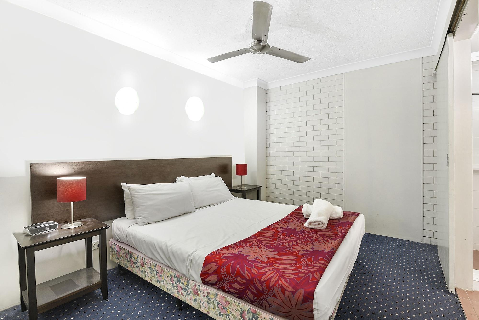 Broadbeach Travel Inn Apartments Guldkusten Exteriör bild