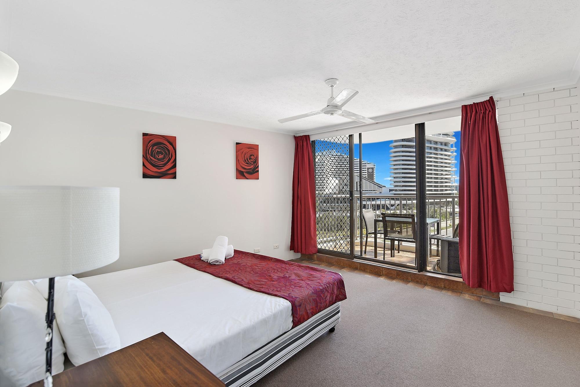 Broadbeach Travel Inn Apartments Guldkusten Exteriör bild