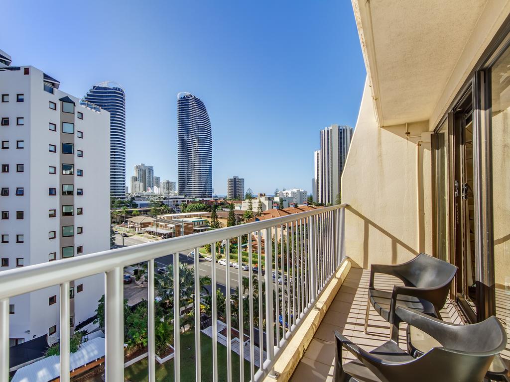 Broadbeach Travel Inn Apartments Guldkusten Exteriör bild