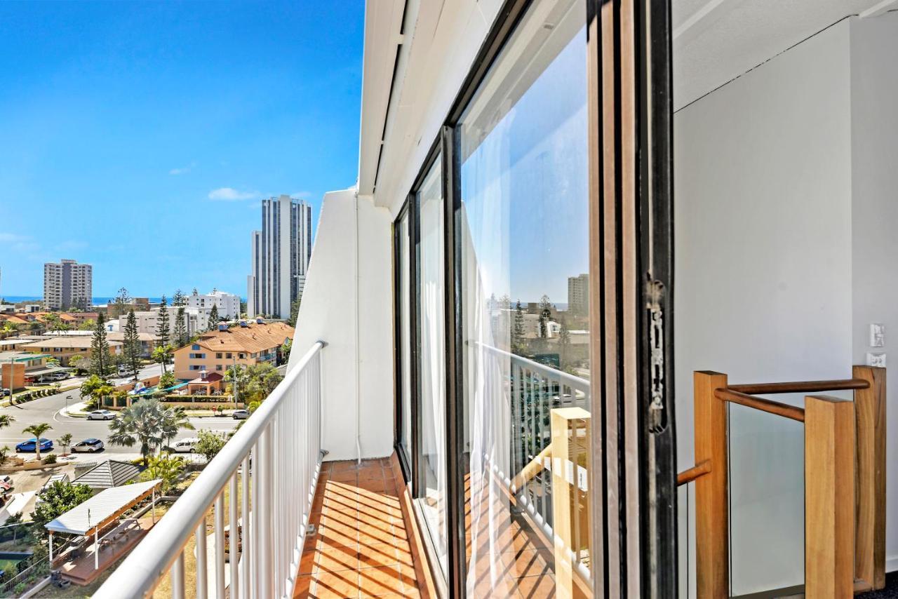 Broadbeach Travel Inn Apartments Guldkusten Exteriör bild